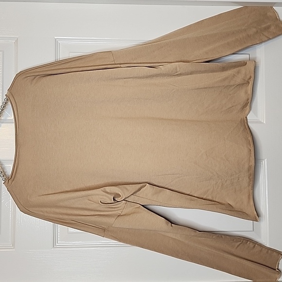 Lilicloth Womens Light Longsleeve Tan Black Graphic Sweatshirt Pullover Top - Picture 2 of 6